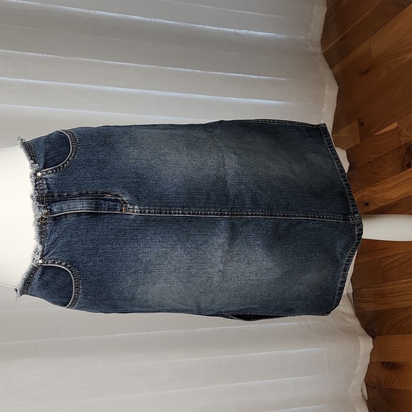 Womens denim skirt - Picture 1 of 7
